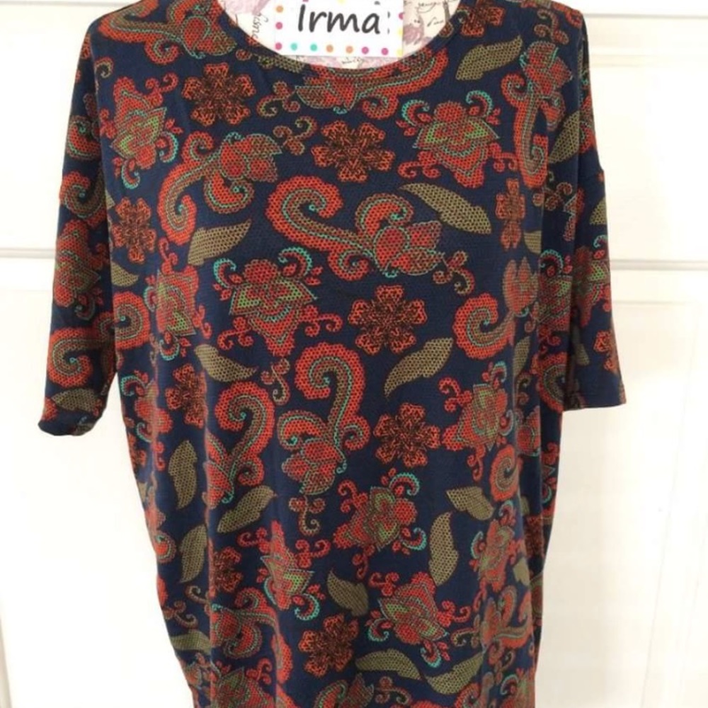 LuLaRoe Small Irma Tunic